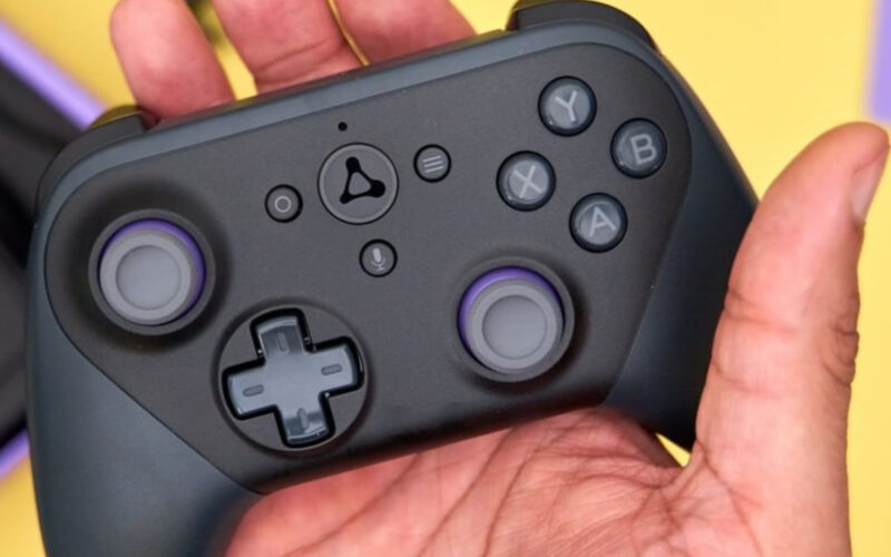 Hands on with the Amazon Luna Controller